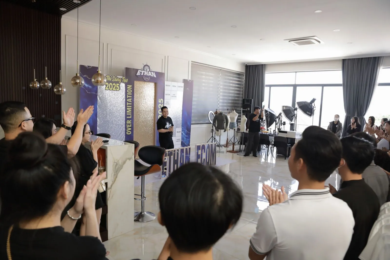 Sân khấu sự kiện sáng tạo Over Limitation 2025 tại Ethan Ecom